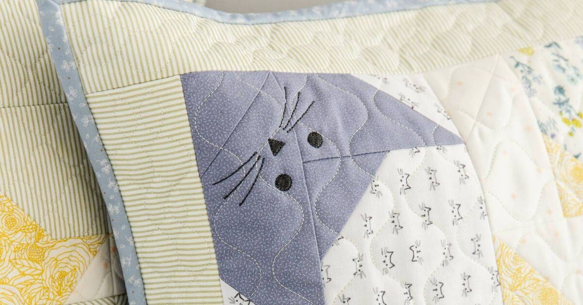 Comparing Machine Embroidery vs. Traditional Quilt Blocks