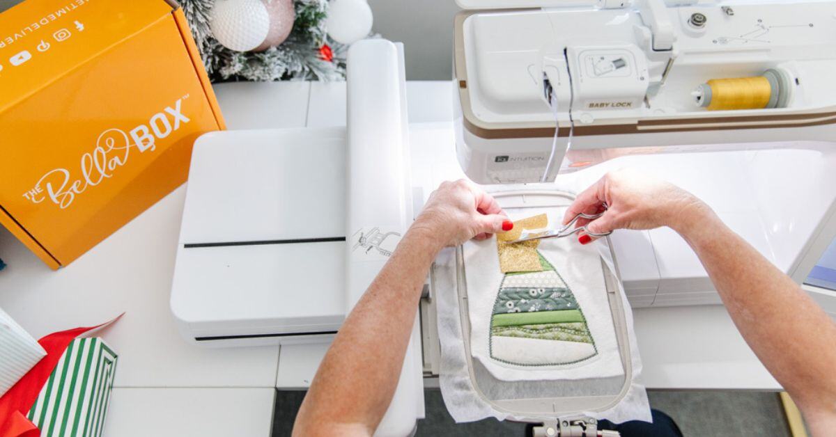 A DIY Guide to Machine Embroidered Christmas Decor